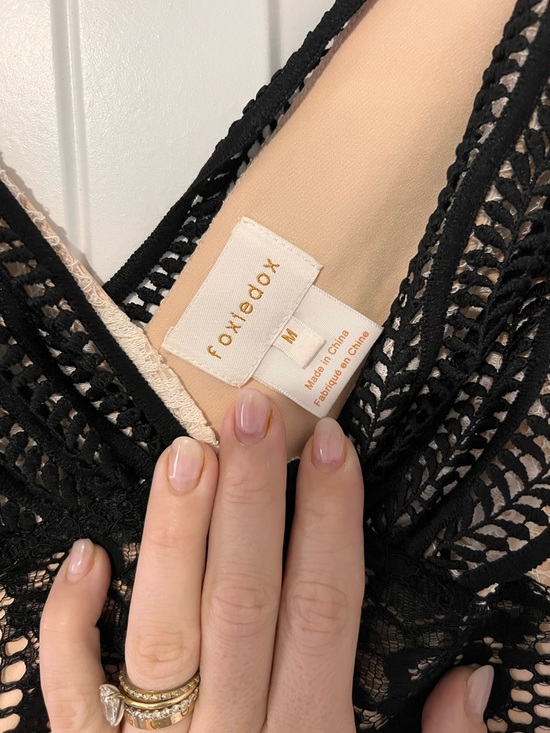 Foxiedox Hera Crochet Lace & Pleated Printed Midi Dress - Picture 6 of 10